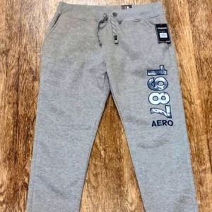 “Aeropostale Maximum Comfort Men’s Slim Fit Fleece inside Joggers”⬇️NWT